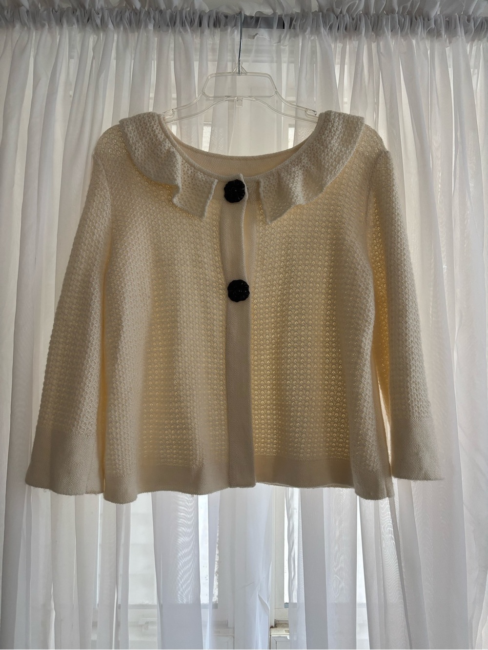 Vintage R.Q.T. Cropped Ruffle Textured Knit Cardigan